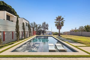 Neva Ave-S0212-042.jpg