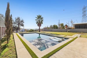 Neva Ave-S0212-043.jpg