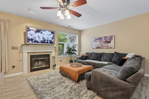 Berrybush Ln-S2005-006.jpg