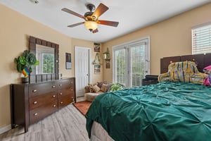 Berrybush Ln-S2005-023.jpg