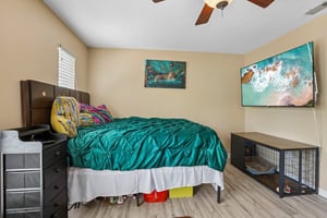 Berrybush Ln-S2005-025.jpg