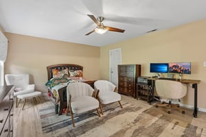 Berrybush Ln-S2005-027.jpg