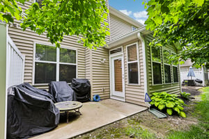 Berrybush Ln-S2005-032.jpg