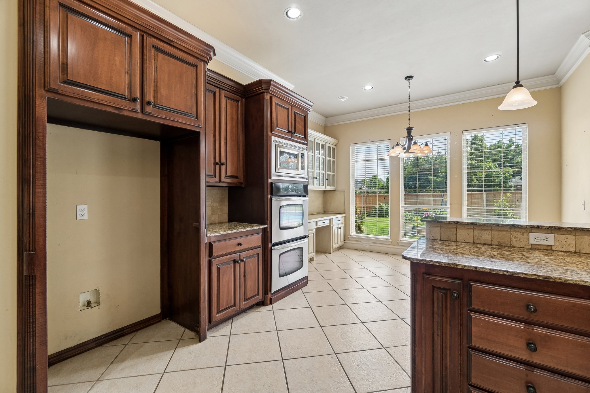 8324 NW 128th Cir_030.jpg