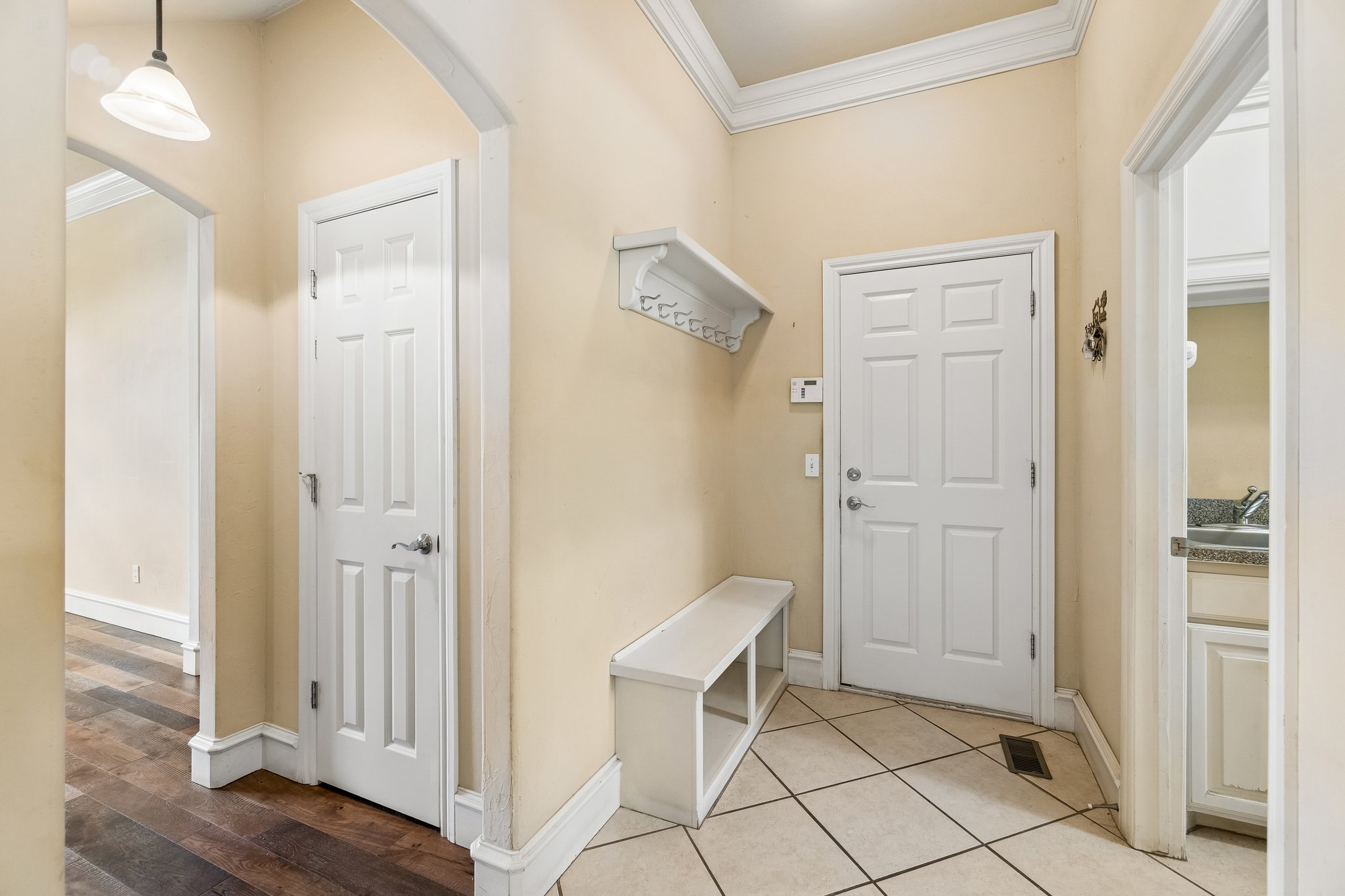 8324 NW 128th Cir_035.jpg
