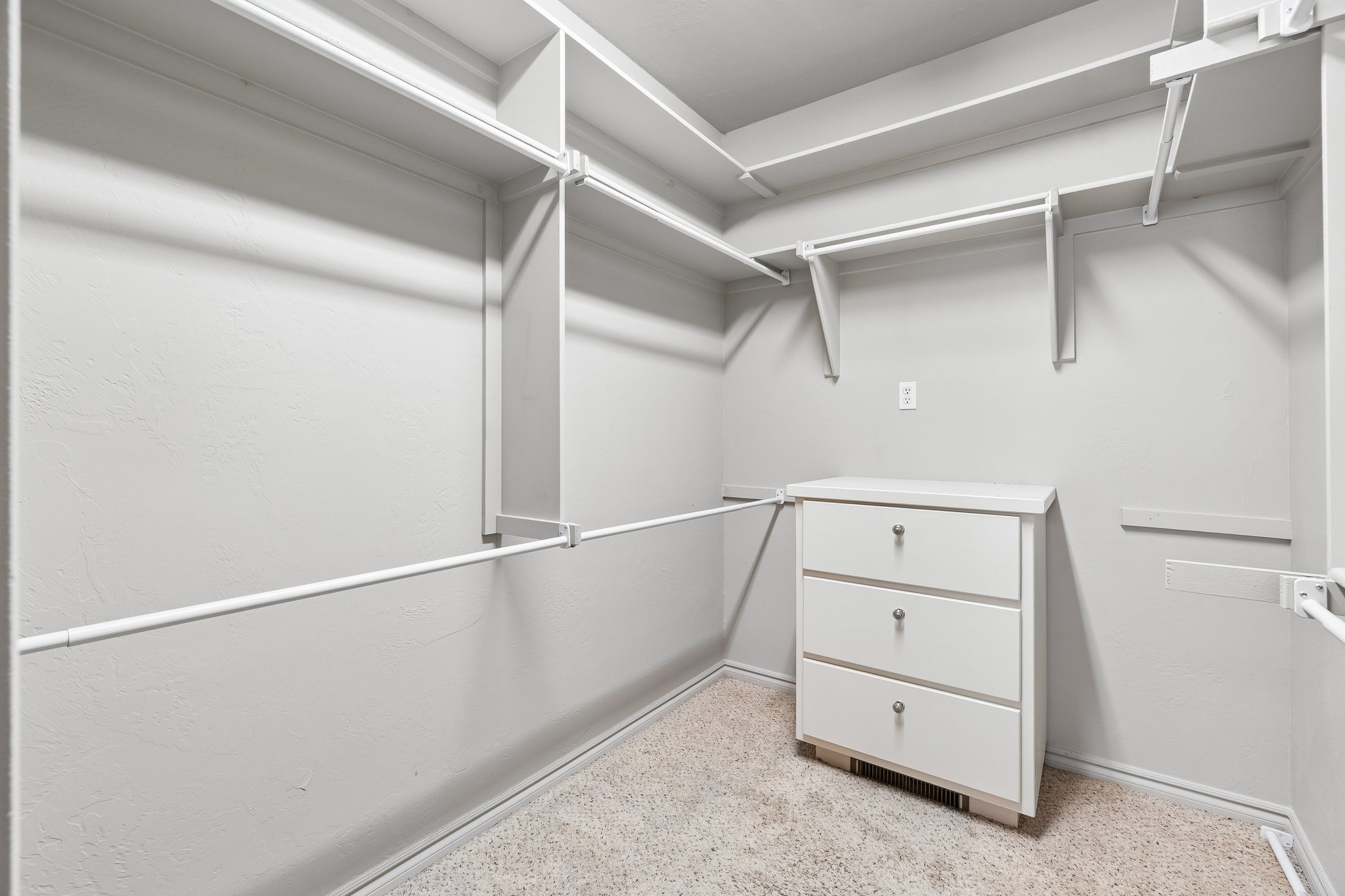 8324 NW 128th Cir_048.jpg
