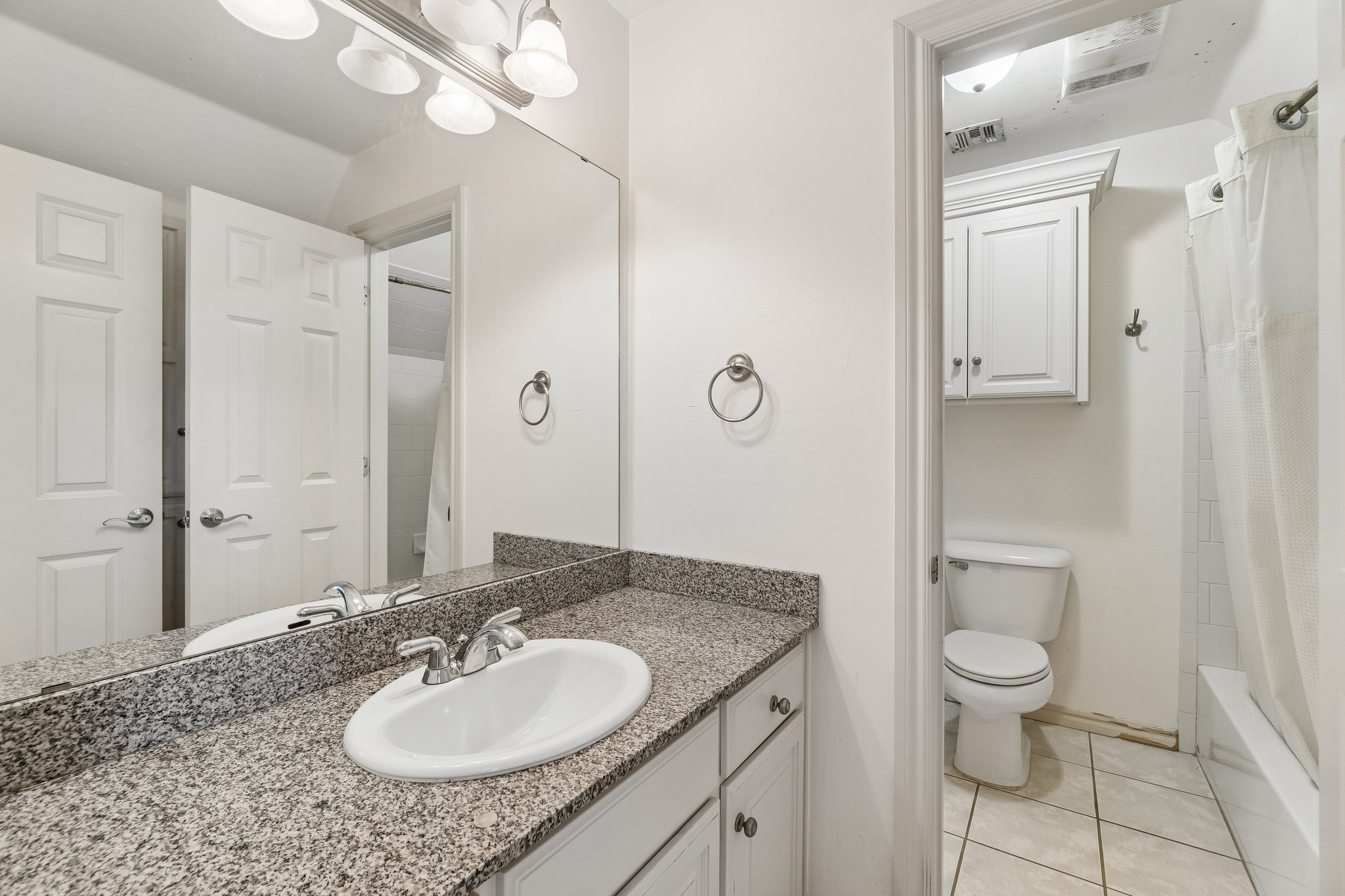 8324 NW 128th Cir_049.jpg