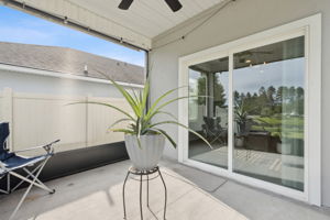 Screened-in Porch