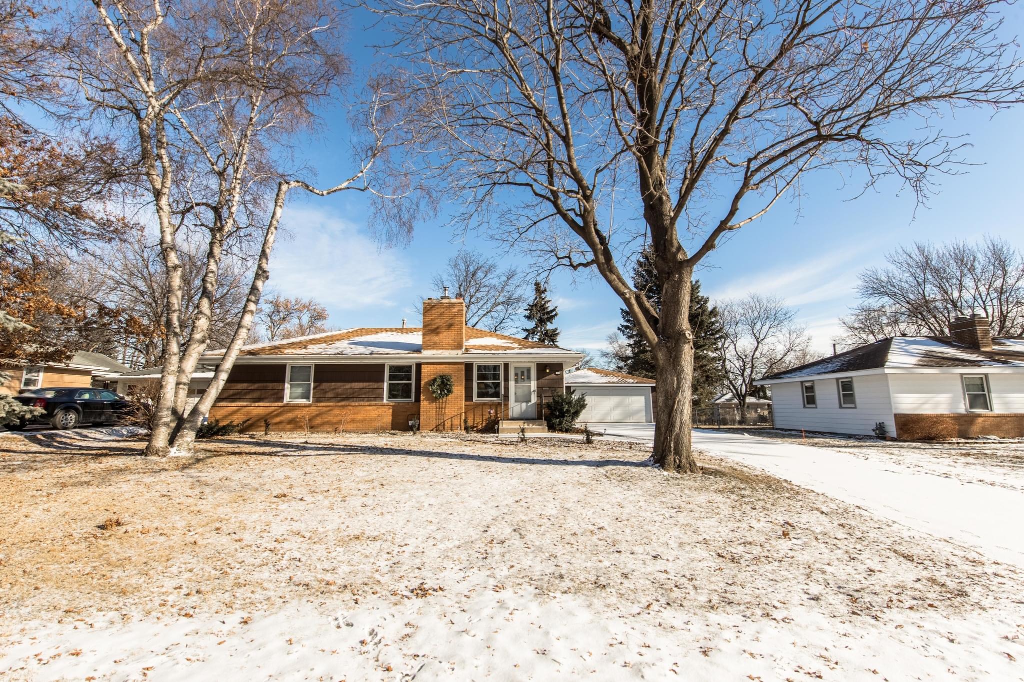 8327 Bryant Ave S, Minneapolis, MN 55420 Mint Real Estate Photography