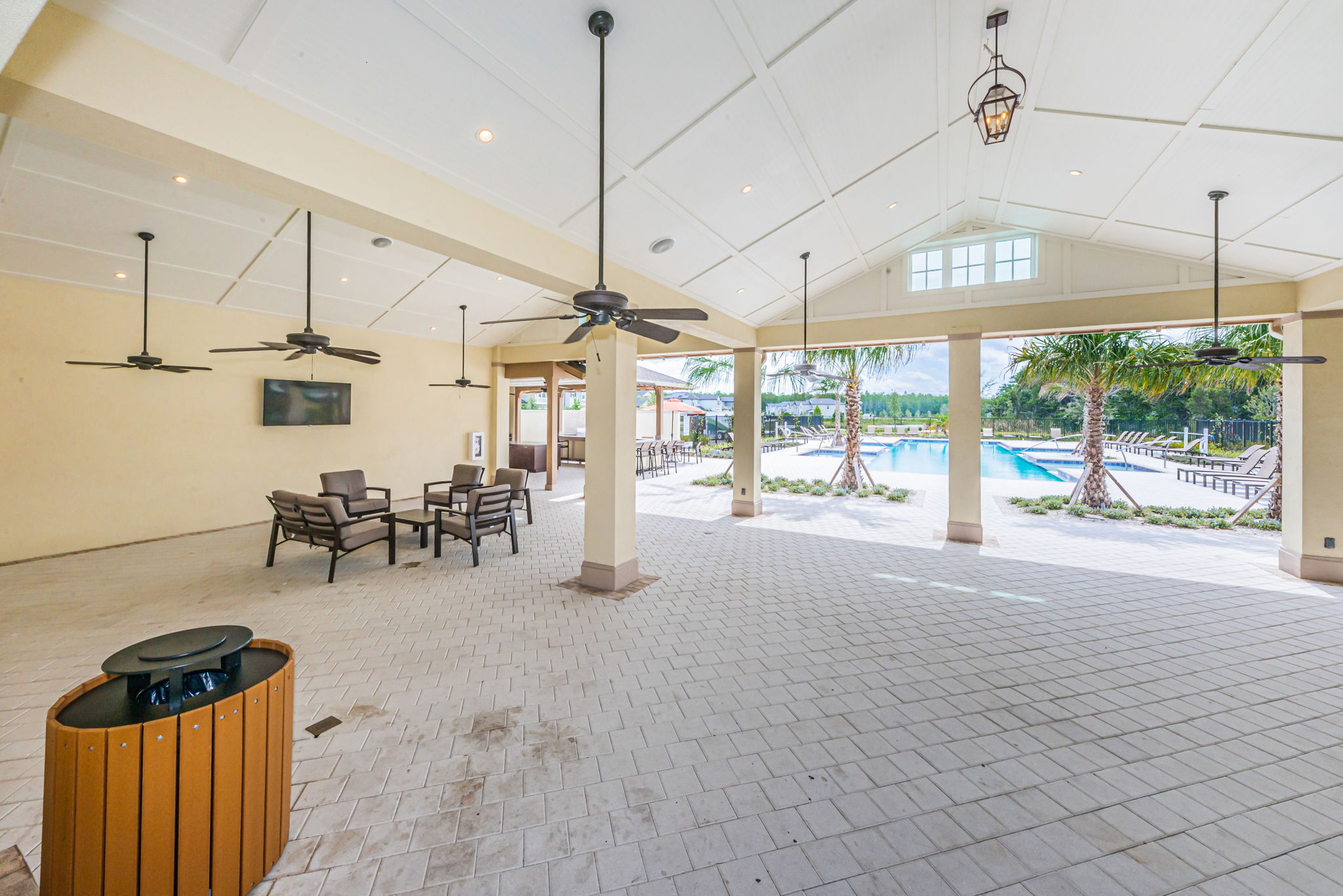 9-Pool Lanai
