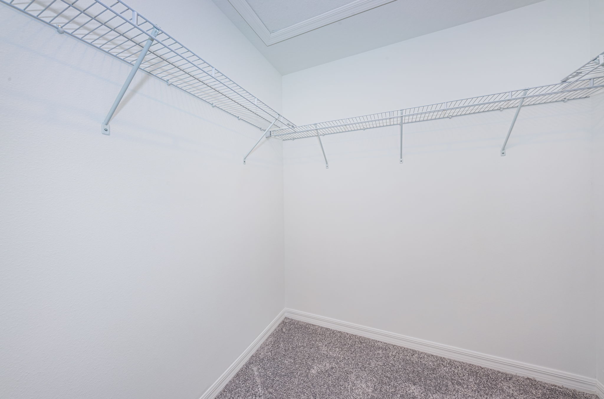 Upper Level Master Bedroom Walk-n Closet