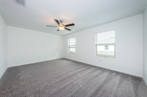 Upper Level Master Bedroom1d-2