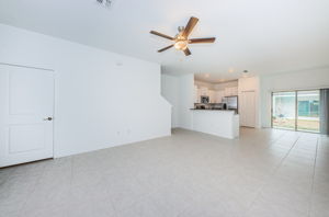 Living Room4-4