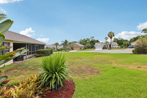 Pavilion Dr-S0107-040.jpg