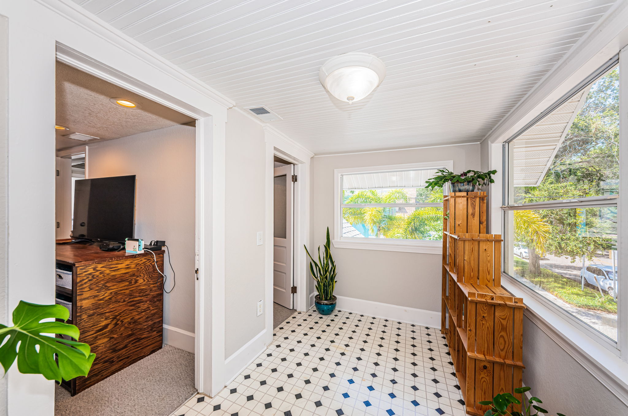 Sun Room 2