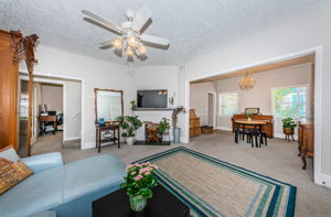 Living Room 3-2