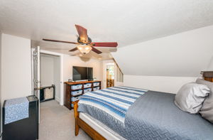 Primary Bedroom 1c-2