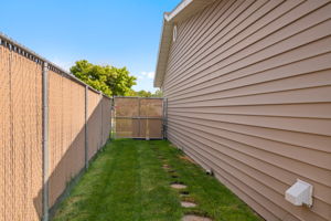  Photo 35