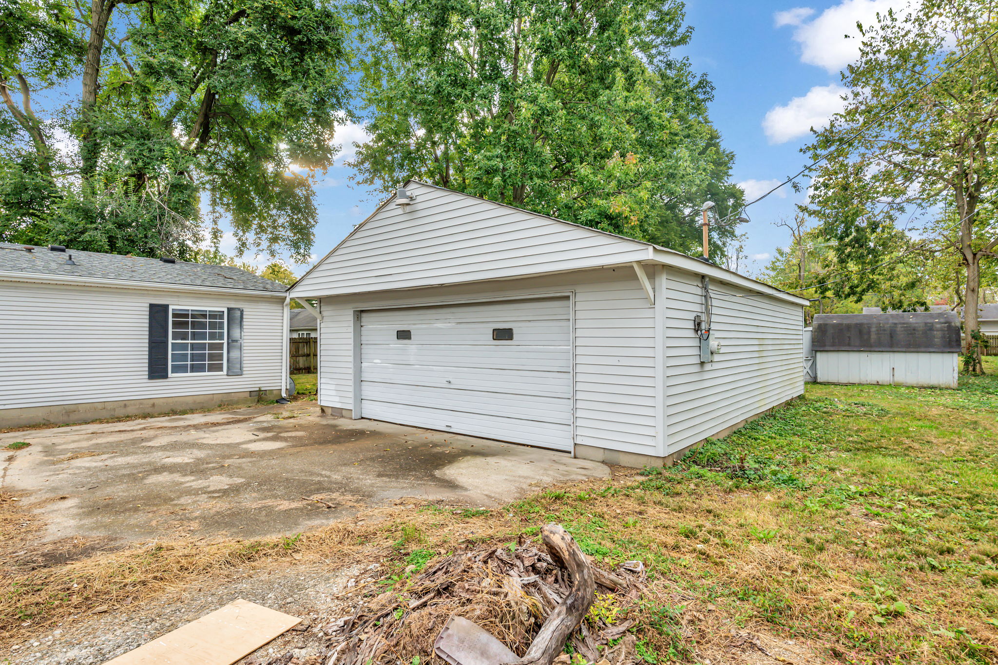  Photo 23