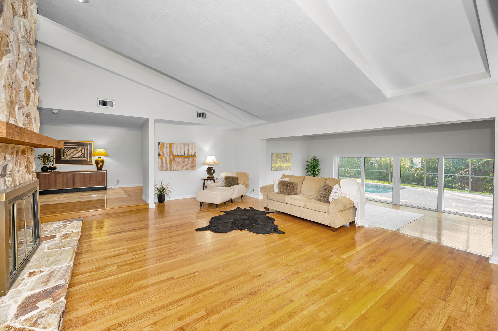 Living Room3