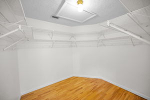 Bedroom2c Closet