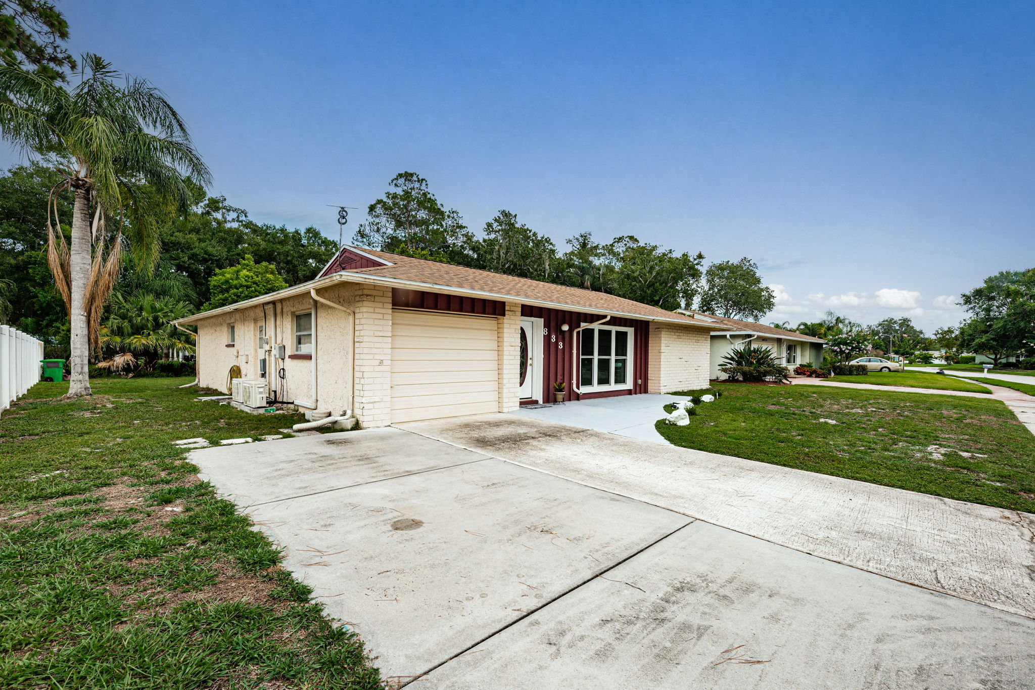 Front Exterior3