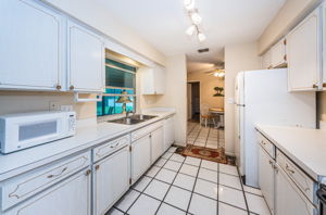 Kitchen1