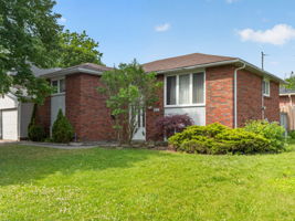 833 Vicki Dr, Pickering ON