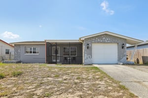 Moulton Dr-0705-001.jpg