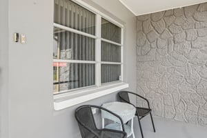 Moulton Dr-0705-004.jpg
