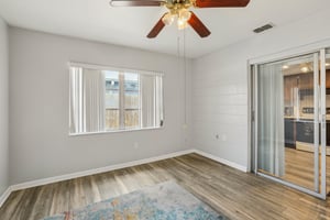 Moulton Dr-0705-014.jpg