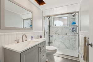 Moulton Dr-0705-017.jpg
