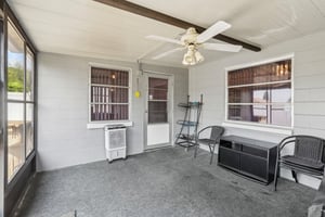 Moulton Dr-0705-022.jpg