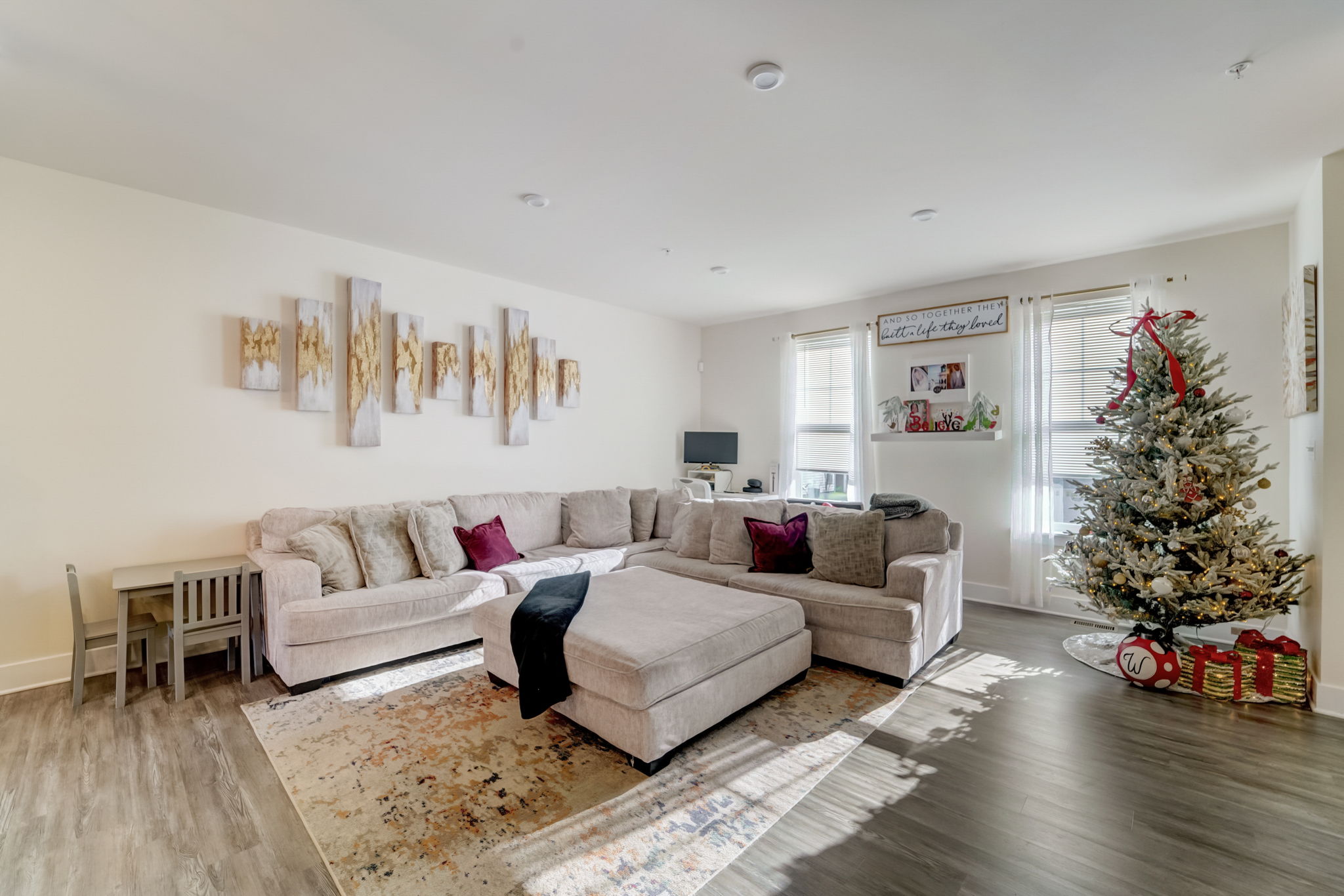 Amber Beacon Cir-007