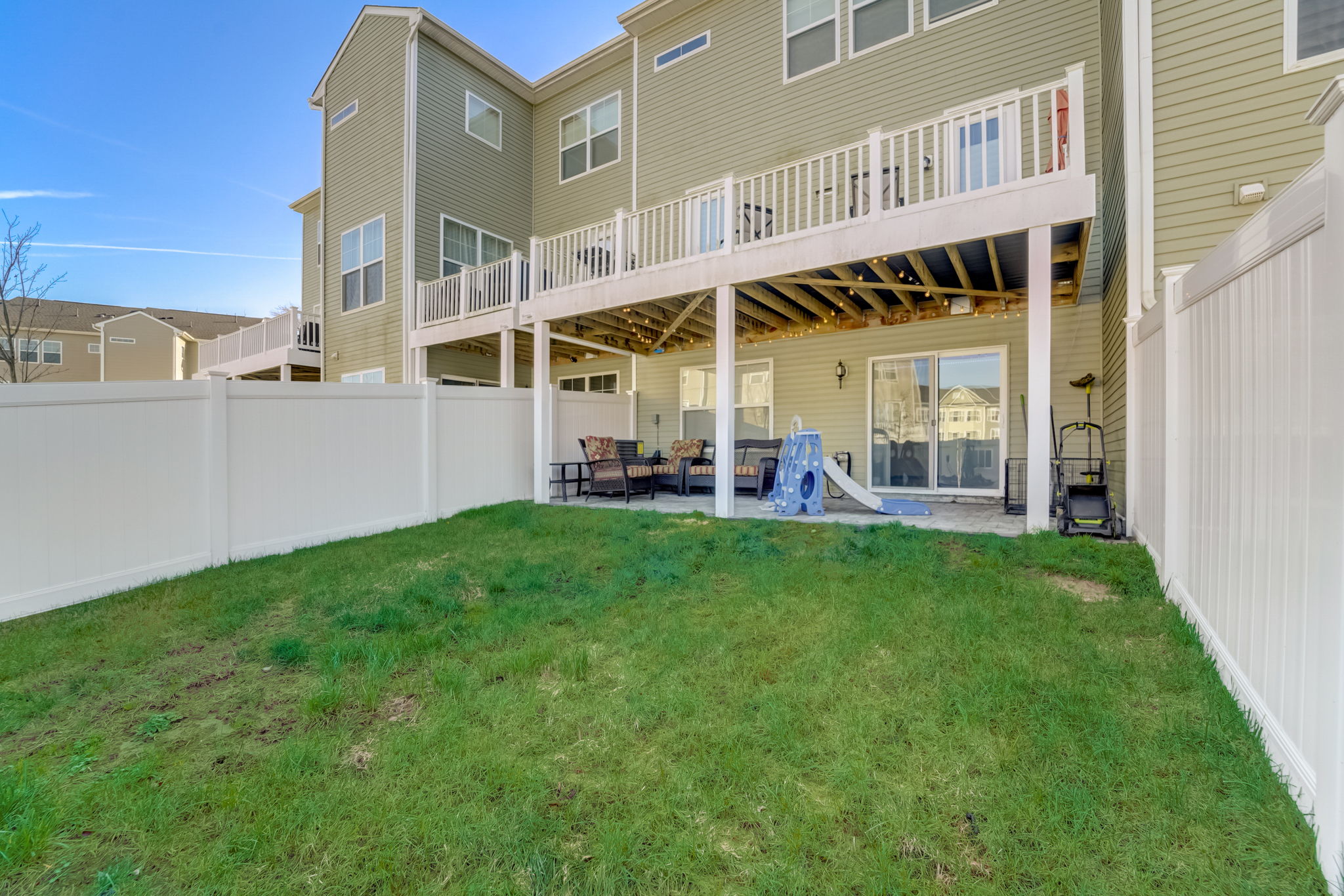 Amber Beacon Cir-033
