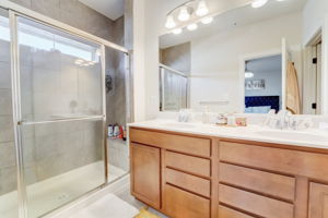 Amber Beacon Cir-028