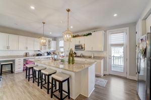 Amber Beacon Cir-010