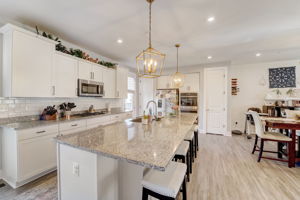 Amber Beacon Cir-011