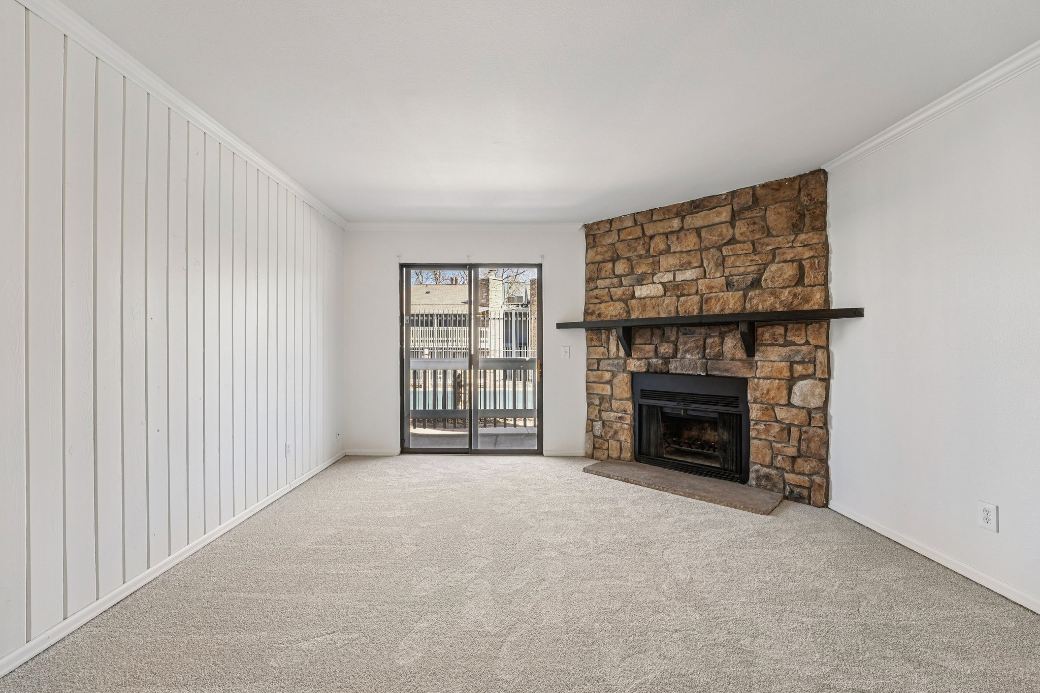 Fairmount Dr-S0503-004.jpg