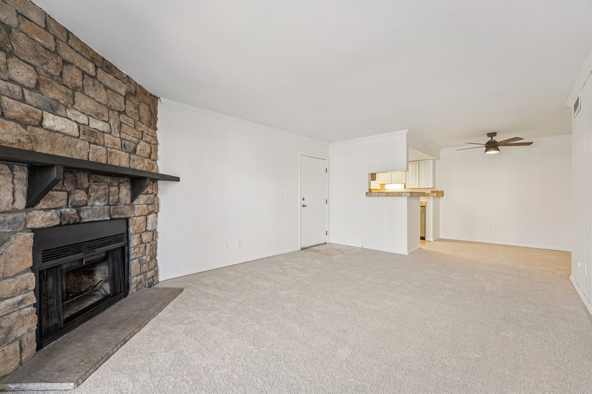 Fairmount Dr-S0503-007.jpg