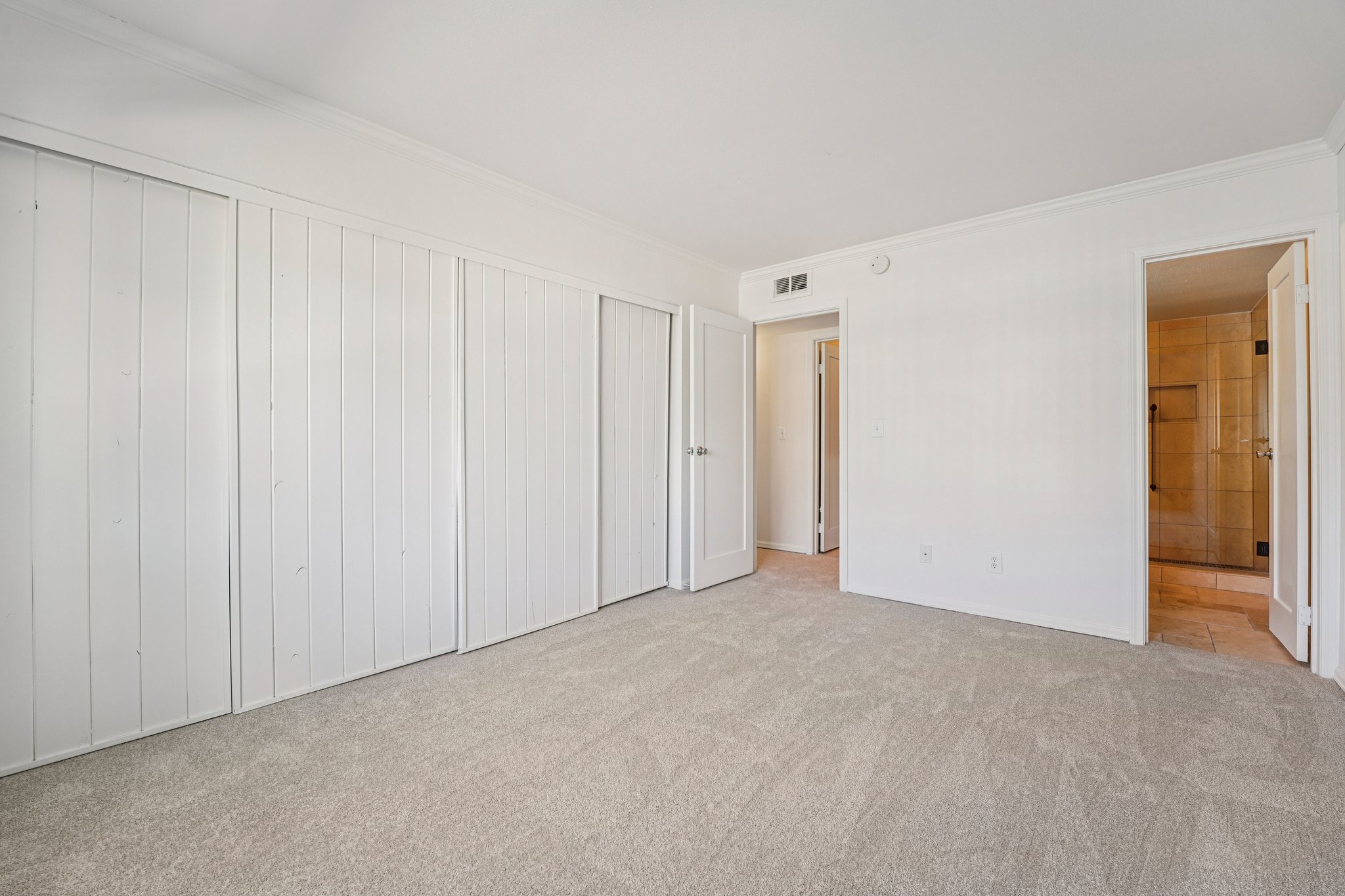 Fairmount Dr-S0503-025.jpg