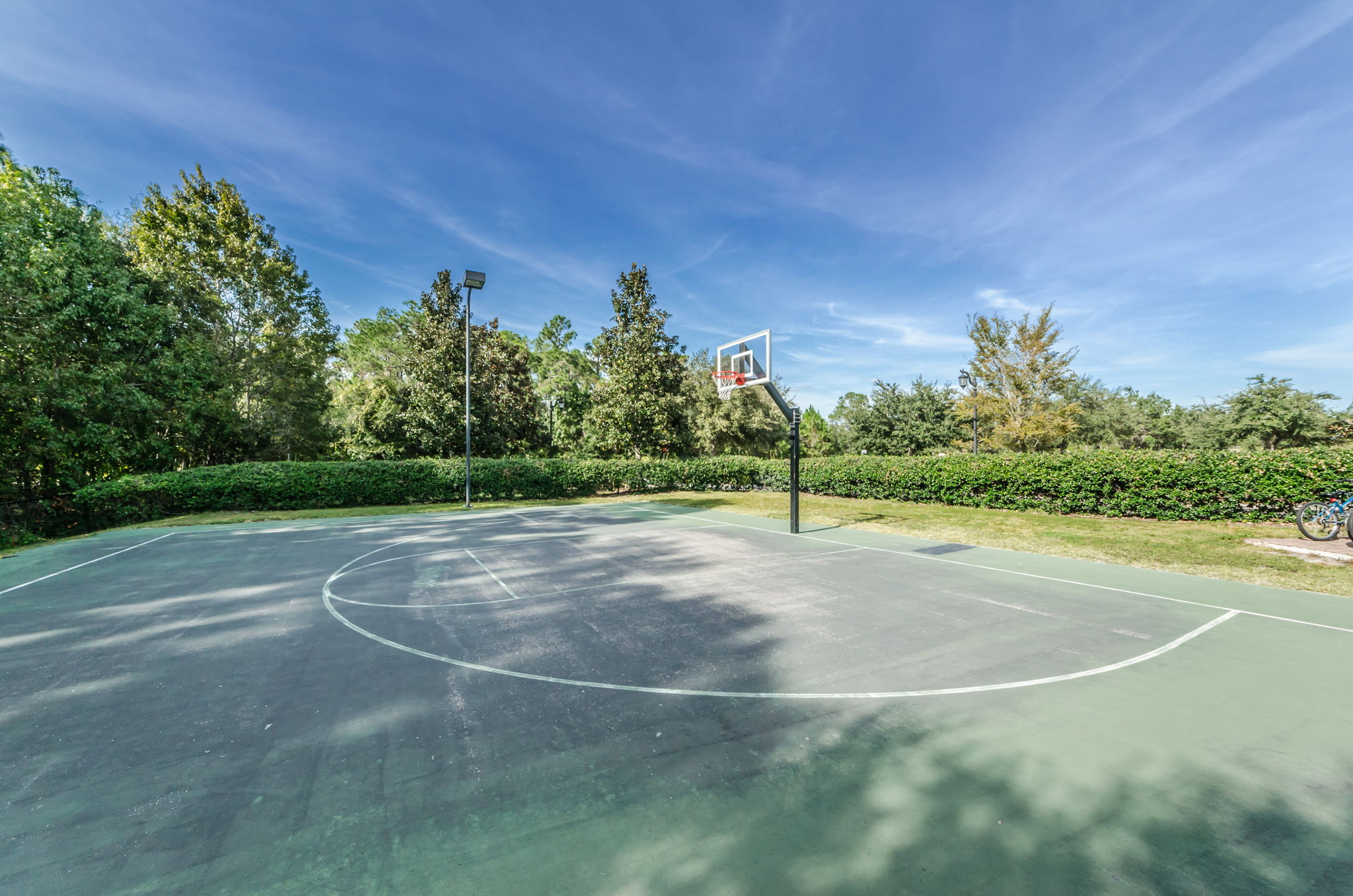 21-Grand Hampton Basketball Court