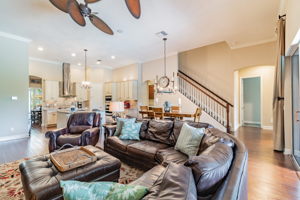  Photo 49
