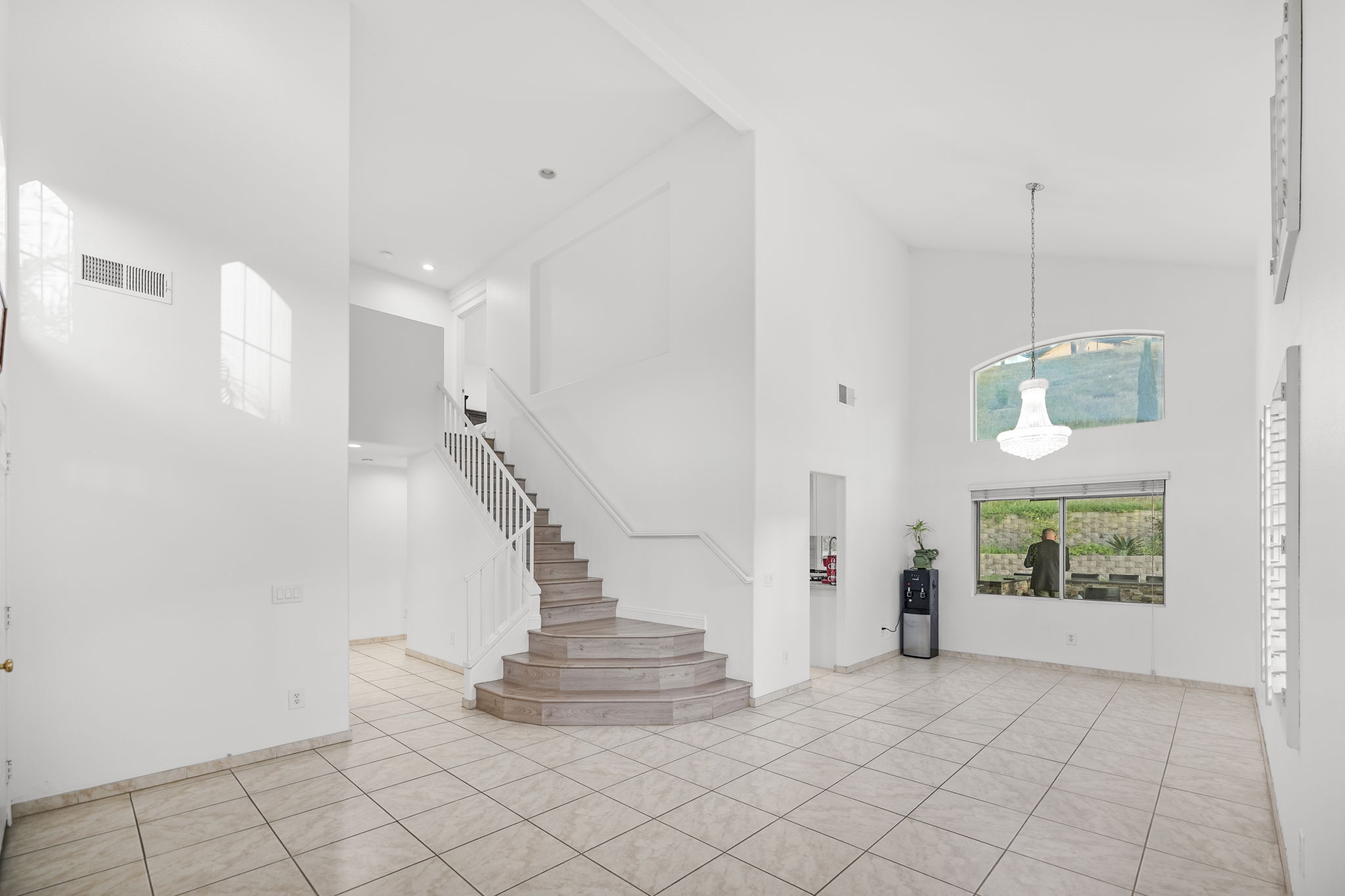 8339 E County Dr, El Cajon, CA 92021