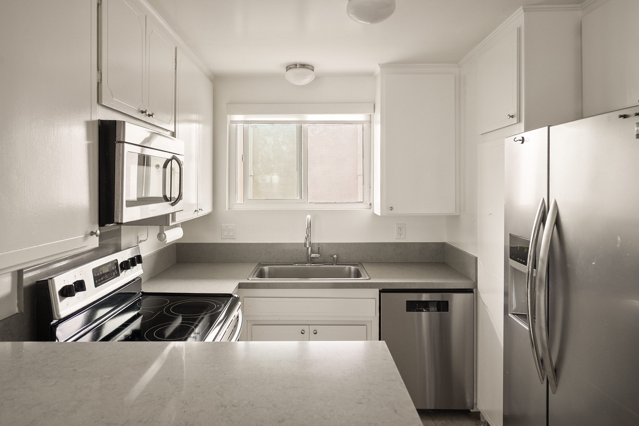 834 6th Street 202-8