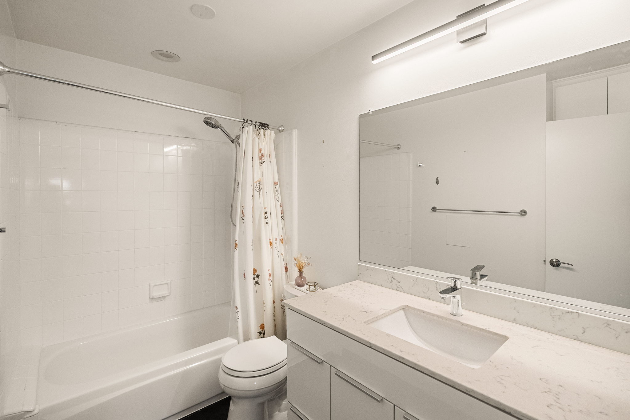 834 6th Street 202-16