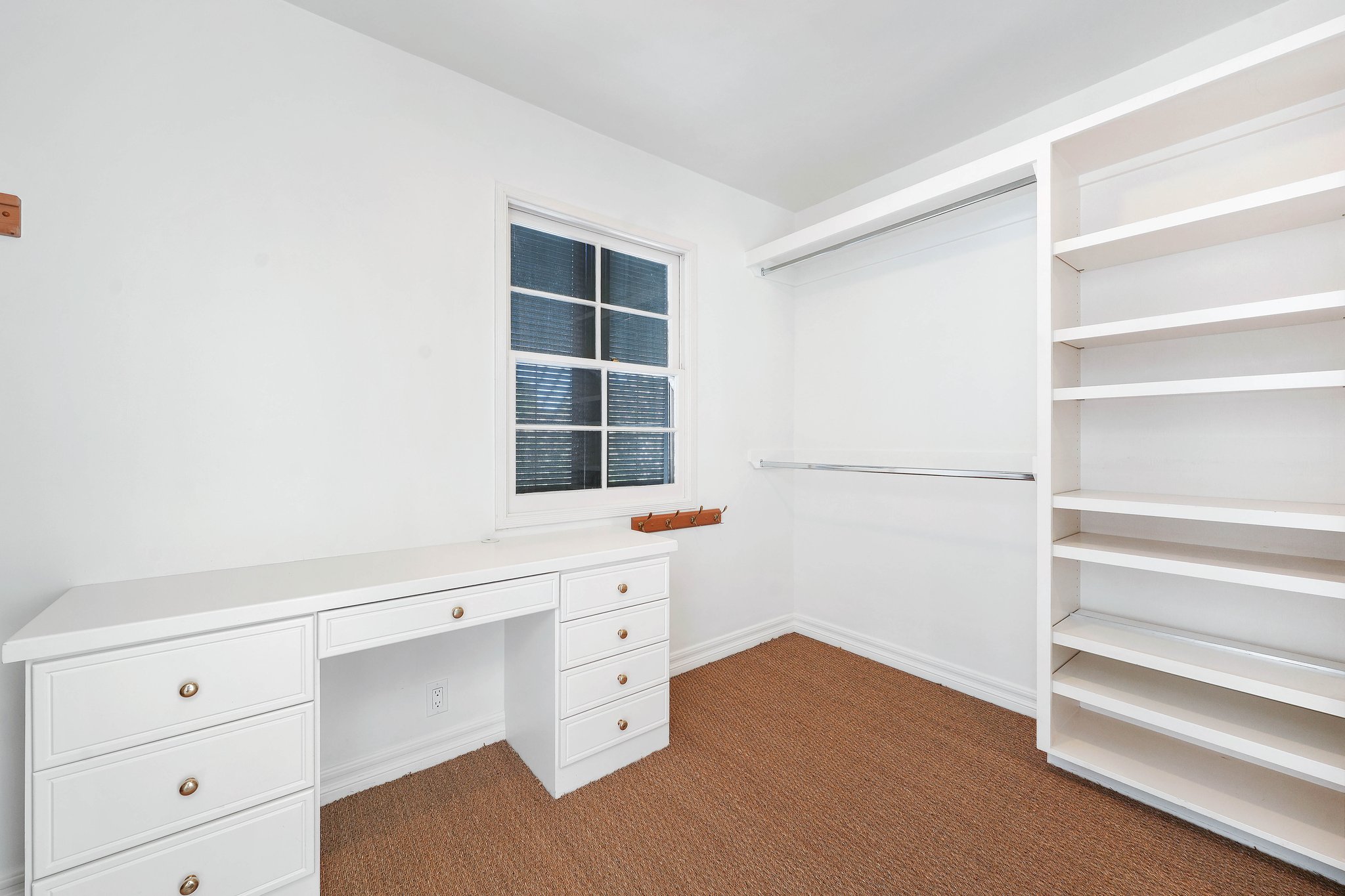 834 Devon Avenue-48.jpg