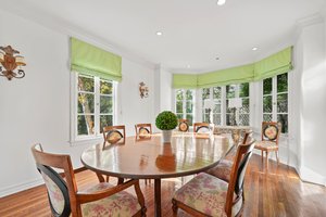 834 Devon Avenue-23.jpg