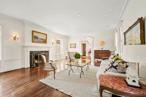 834 Devon Avenue-18.jpg