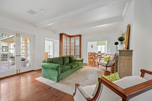 834 Devon Avenue-29.jpg